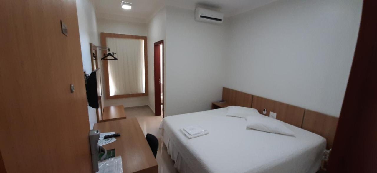 Guines Palace 3* Patrocinio