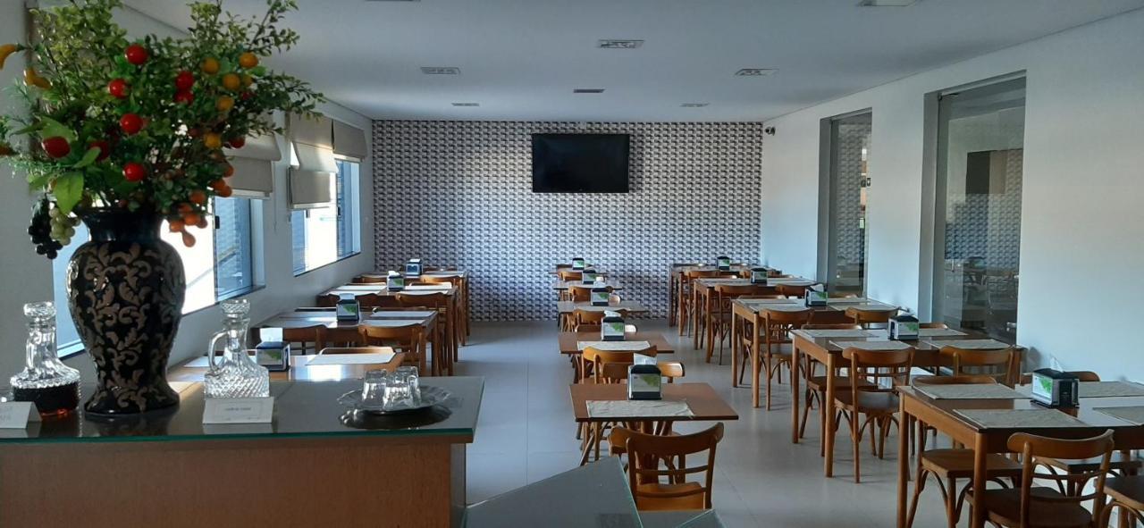 Guines Palace Hotel